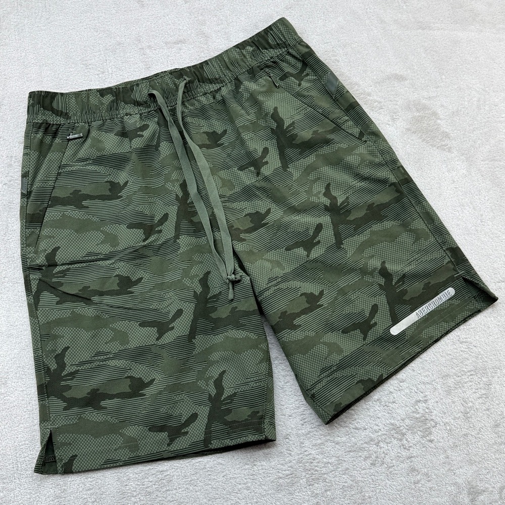 Abercrombie Active Shorts Mens S Green Camo Zipper Pockets Drawstring Athletic